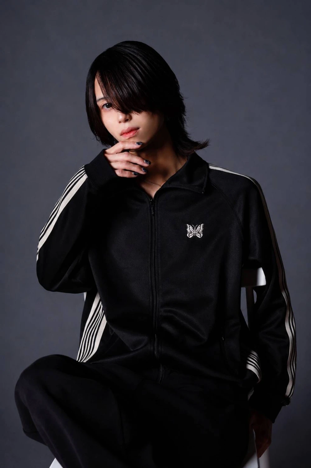 嵂