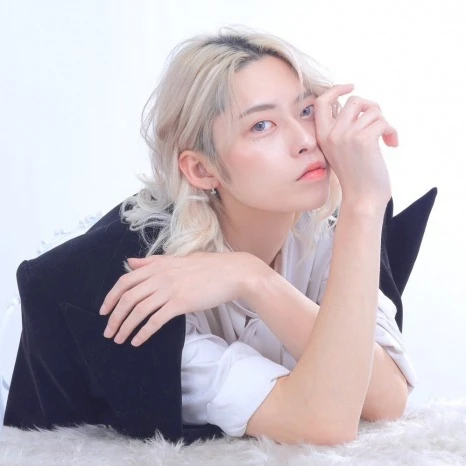 瑠姫