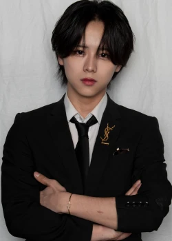 小鳥遊ハヤト