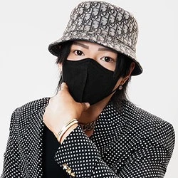 山城璃玖