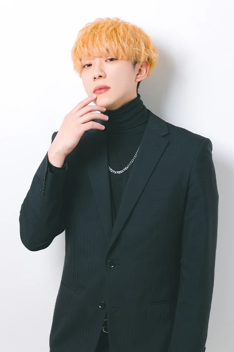 キャストカバー画像3