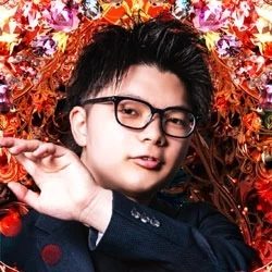 遊輝