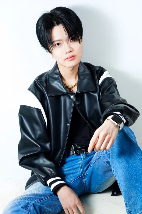 キャストカバー画像1