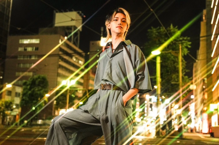 キャストカバー画像1