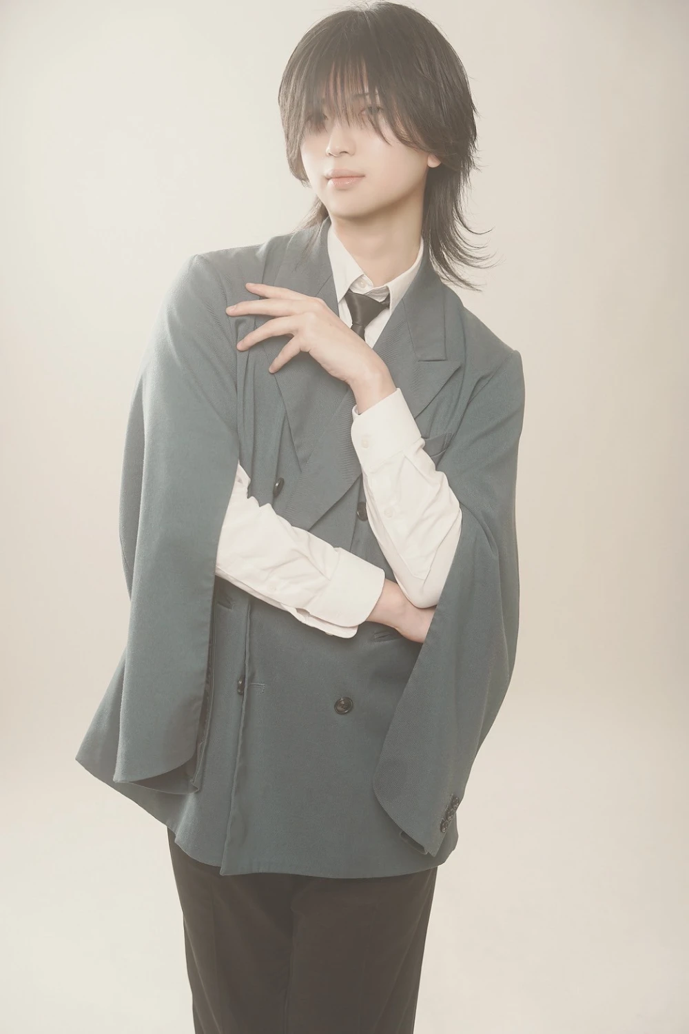 キャストカバー画像2