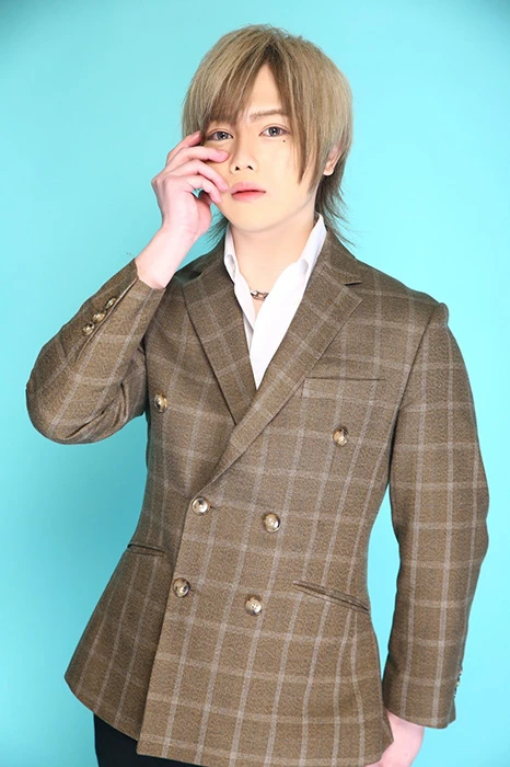 キャストカバー画像2