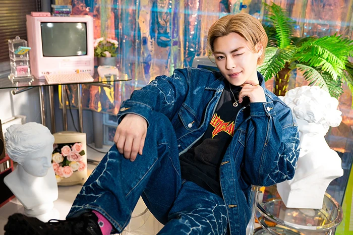 キャストカバー画像2