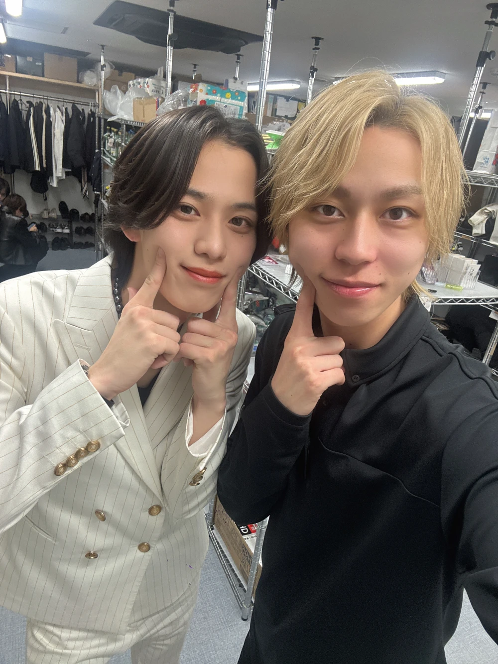 スーツとゴルフウェア