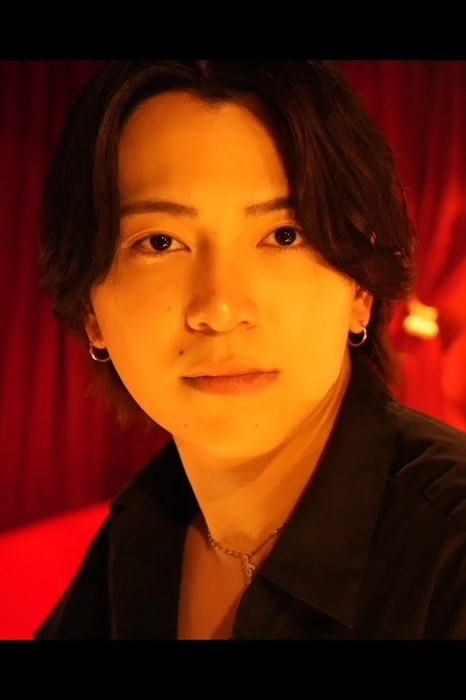 キャストカバー画像2