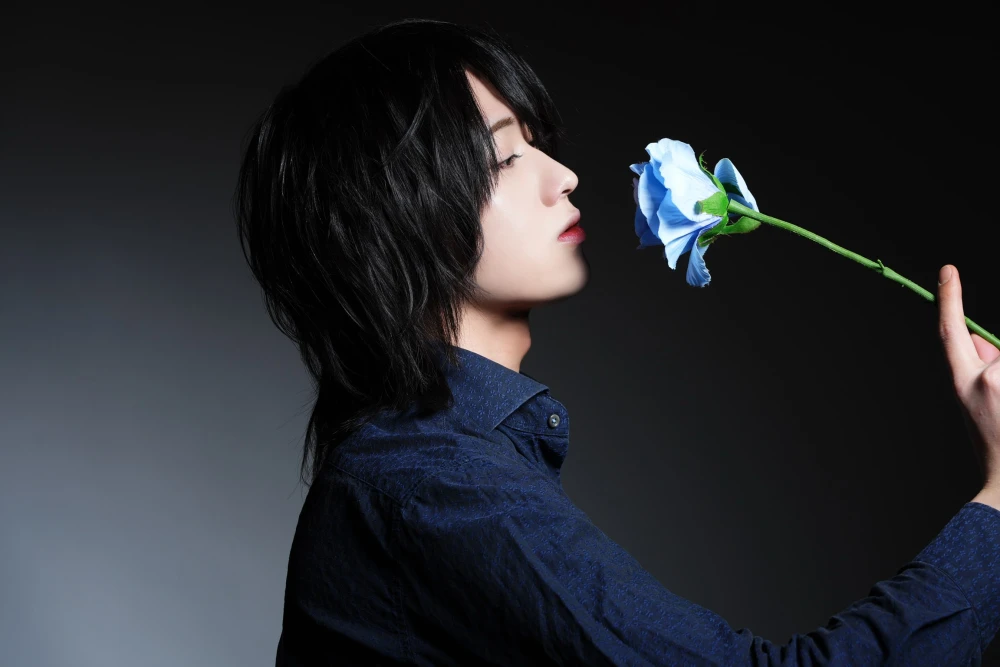 キャストカバー画像3