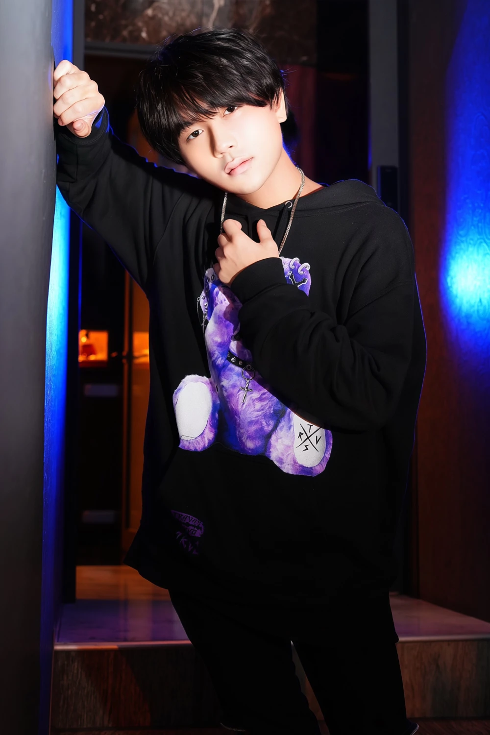 キャストカバー画像3