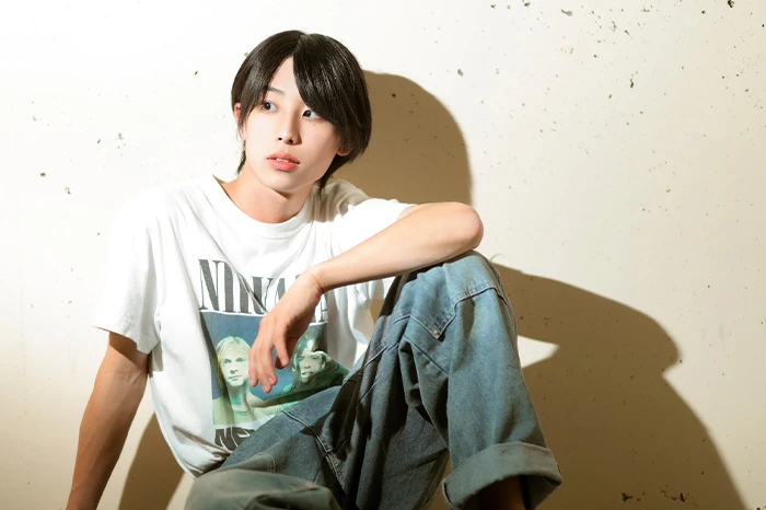 キャストカバー画像2