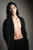 キャストカバー画像2